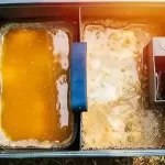 Como Limpar a Caixa de Gordura: Passo a Passo Completo para Nunca Ter Entupimento de Novo